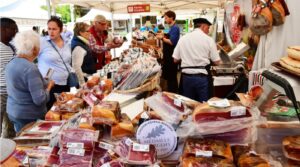 シャルキュトリ　市場