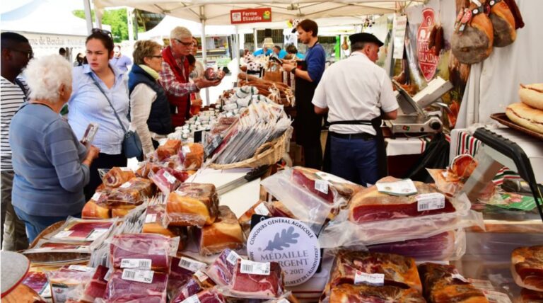シャルキュトリ　市場