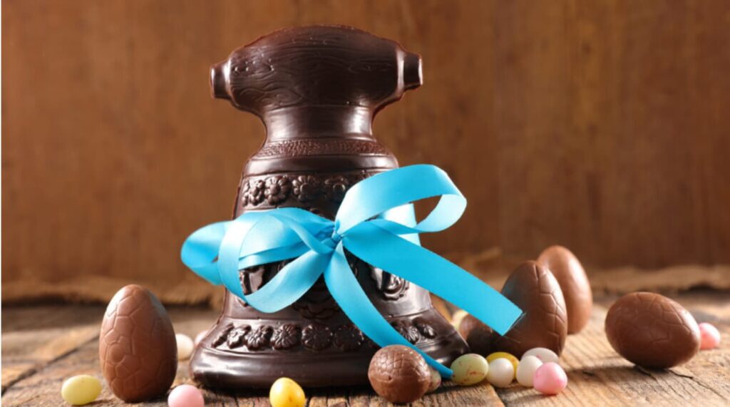 復活祭　シンボル　鐘