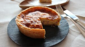 キッシュ・ロレーヌ｜ア・ターブル！